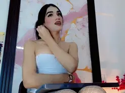 Amateur Nude Webcam of Diosiris_Riann_