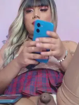 Cam4 Sex Cam of shopia_pinterr