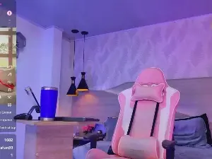 Cam4 Free Porn Cam of kyliehot_