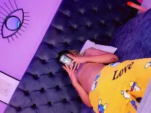 Cam4 Live Sex of AngeliCute