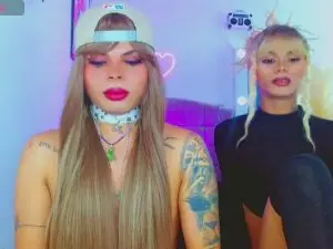 Cam4 Sex Cam of leslychaneldoll
