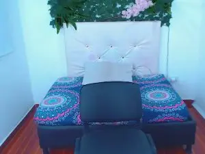 Cam4 Private Sex Chat of samy_valentina