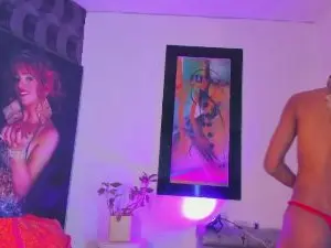 Cam4 Free Porn Cam of Ciara_Hot_Ts
