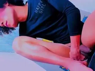 Camsoda Free Live Porn of keilaferrer