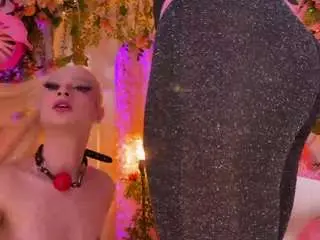 Camsoda Live Sex Cam of spicyblondes