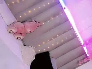 Camsoda Sex Cam of ninaa-keyli