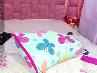 Camsoda Watch Live Sex Cams of beyonce-roberts