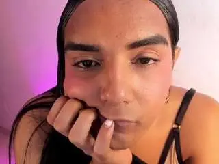 Camsoda Sex Chat of hotlittlebittch