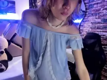 Chaturbate Free Live Porn of vivienne_hadid