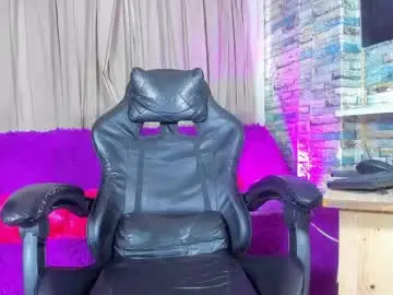 Chaturbate Live Sex Cam of diva_kmcc