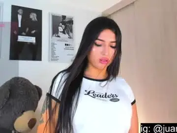 Chaturbate Best live sex cam show of hollyprincess_2