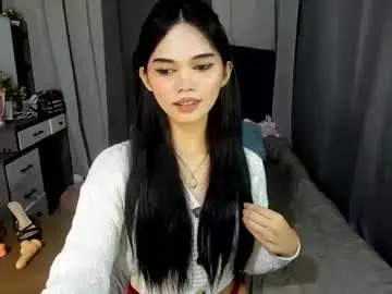 Chaturbate Live Sex Cam of naughty_emmats