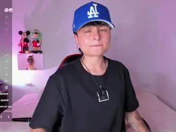 Chaturbate Live Sex Cam of zuryramirez_