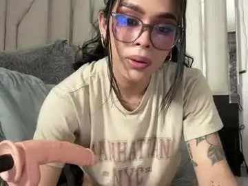 Chaturbate Nude Webcam of samanthabernardo_