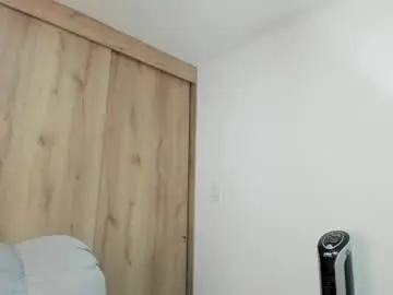 Chaturbate Free Porn Cam of xspecialroomx