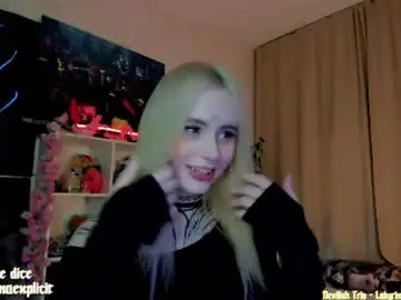 Chaturbate Sex Cam of snake_bites