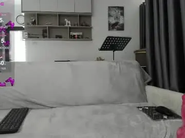 Chaturbate Best live sex cam show of silverfoxxxxy