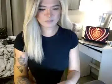Chaturbate Adult Webcams of katykiat