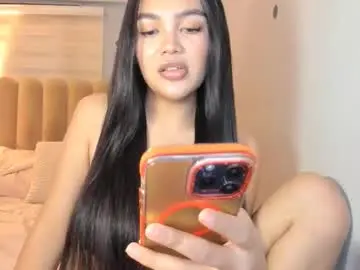 Chaturbate Live Sex Cam of belle_moonlight