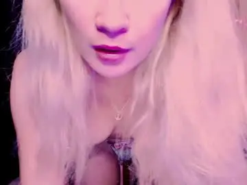 Chaturbate Free Porn Cam of carinfox