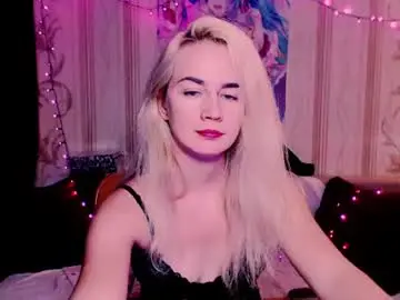 Chaturbate Watch Live Sex Cams of carinfox