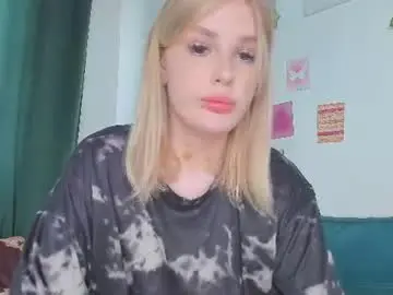 Chaturbate Live Sex of krisi_myrr