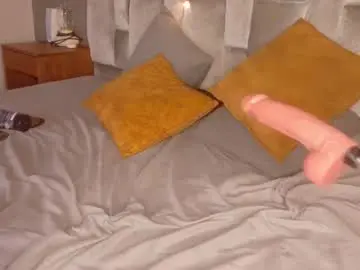 Chaturbate Live Sex Cam of nahomicampbell_