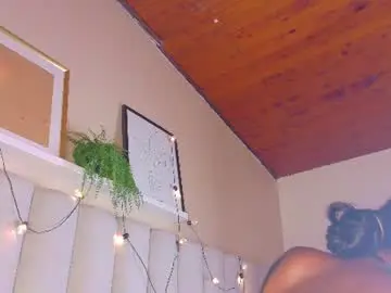 Chaturbate Live Sex of nahomicampbell_