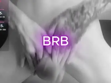Chaturbate Free Porn Cam of crystalvalentina