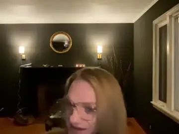 Chaturbate Live Sex Cam of urfemmeaddiction