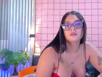 Chaturbate Free Porn Cam of mensia_hernandez