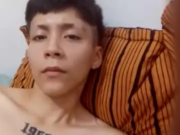 Chaturbate Best live sex cam show of juandiegosan420
