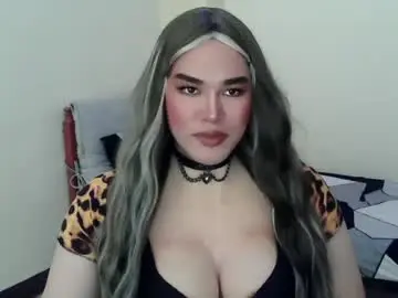 Chaturbate Live Sex Cam of prettybad_angel