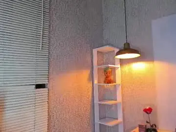 Chaturbate Adult Webcam of mxli_divine_