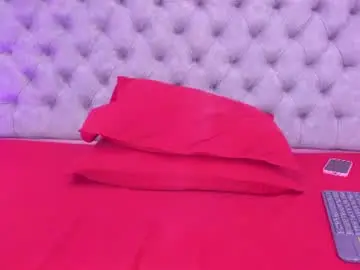 Chaturbate Live Sex Cam of sofia_girl_