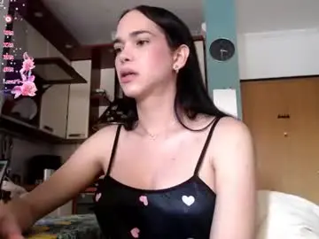 Chaturbate Live Sex Cam of luara_
