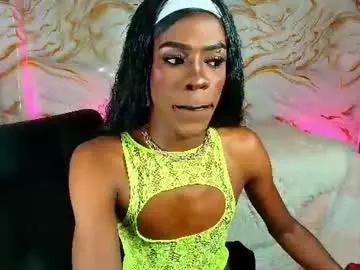 Chaturbate Watch Live Sex Cams of ebonyhansnight