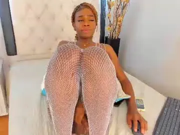 Chaturbate Free Porn Cam of isisbrown_