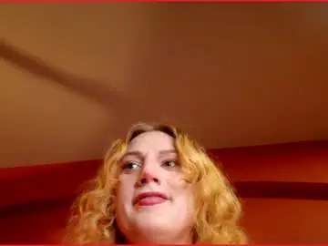 Chaturbate Free Live Porn of zina_sofia