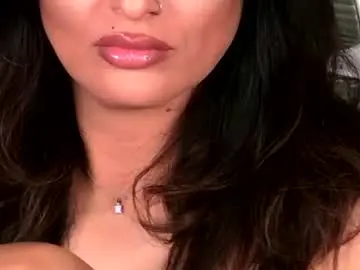 Chaturbate Nude Webcam of kxaxmichelle