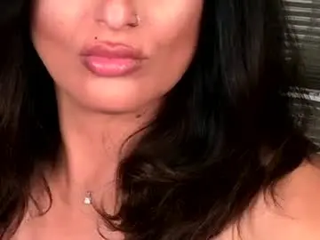 Chaturbate Free Live Porn of kxaxmichelle