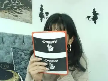 Chaturbate Nude Webcam of bella_poisonous