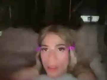 Chaturbate Live Sex Cam of sexyvalerynsx