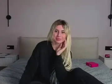 Chaturbate Live Sex Cam of whiteflower_x0
