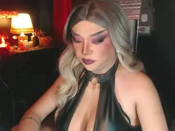 Chaturbate Best Webcam of hugecockchristine