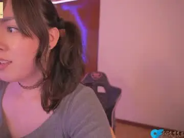 Chaturbate Live Sex Cam of fijisakistar