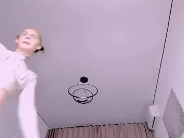 Chaturbate Adult Video Chat of mikaella_nicole
