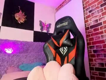 Chaturbate Sex Cam of aleja_hill
