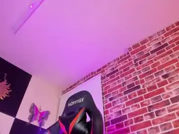 Chaturbate Adult Video Chat of aleja_hill