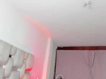 Chaturbate Watch Live Sex Cams of isadoraa1